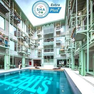 Samsen Street Hotel - SHA Extra Plus